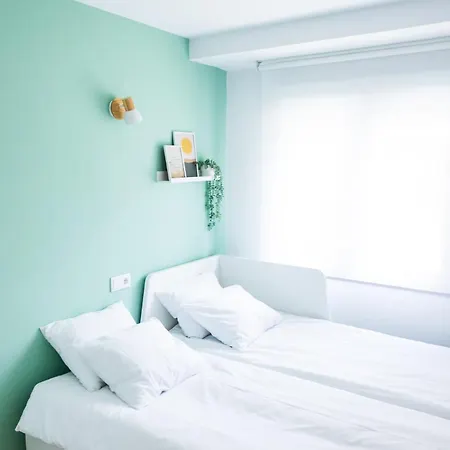 Apartman Nuevo Entre 2 Playas Con Garaje, Terraza, Wifi