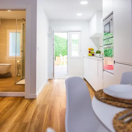 Apartman Nuevo Entre 2 Playas Con Garaje, Terraza, Wifi